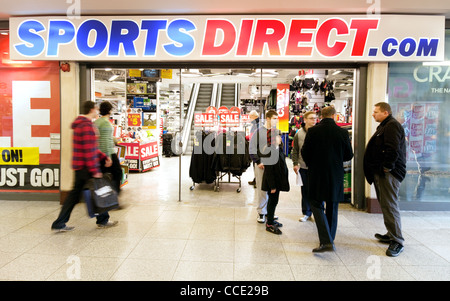 Sport Direct Store, Lion Yard, Cambridge UK Stockfoto