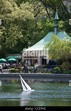 Wintergarten-Wasser im Central Park in New York City Stockfoto