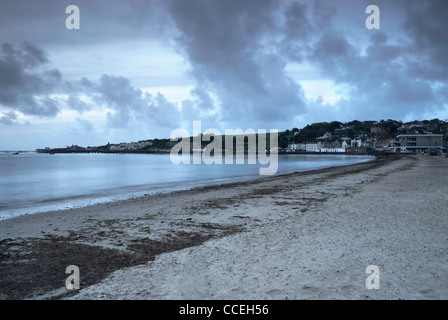 Swanage Bay; Dawn; Buhne; Dorset; England; UK Stockfoto