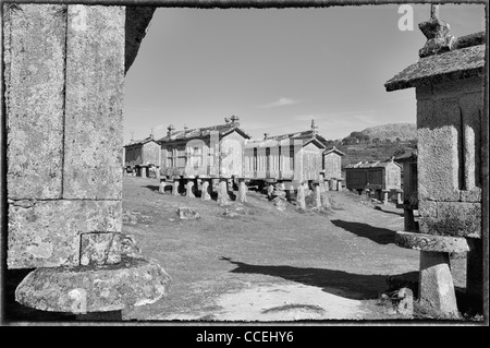 Traditonal Spalieren, Getreidespeicher, Lindoso, Portugal Stockfoto