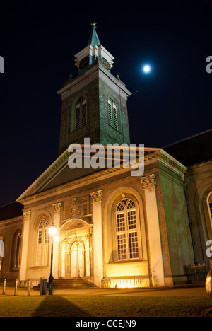 Royal Kilmainham Krankenhaus bei Nacht Stockfoto