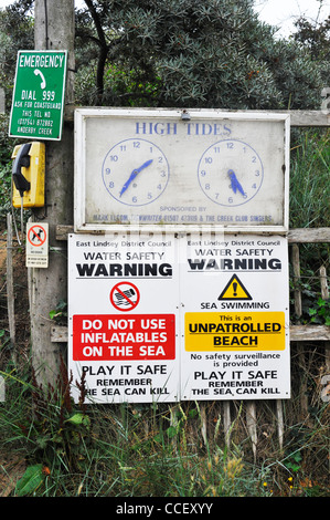 Gezeiten Sie Warnschild am Anderby, Lincolnshire, UK. Stockfoto