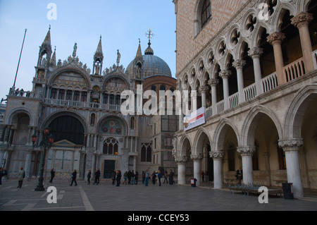 Piazzetta Platz San Marco Sestiere Bezirk Venedig Veneto Region Nord Italien Europa Stockfoto