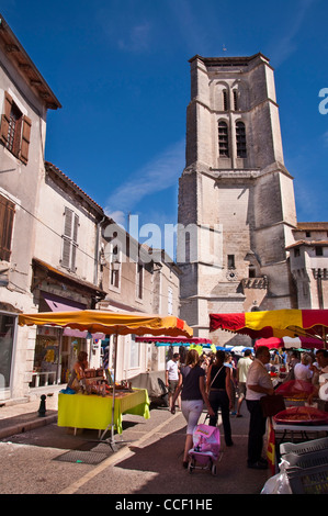 Saint-Astier (Périgord) Frischmarkt - Südfrankreich Stockfoto