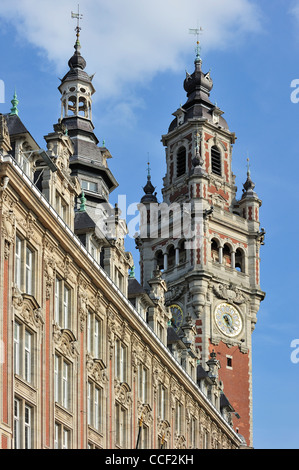 Glockenturm / Glockenturm der Chamber Of Commerce in Lille, Frankreich Stockfoto