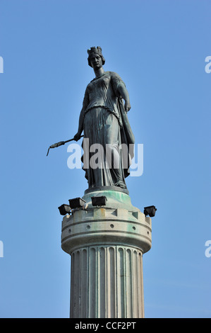 Denkmal der Belagerung von 1792 / Spalte der Göttin / La Déesse am Grand Place in Lille, Frankreich Stockfoto