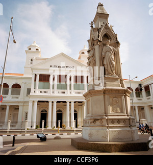 Mahkamah Tinggi der Oberste Gerichtshof in George Town in Insel Penang in Malaysia in Fernost Südostasien. Architektur die koloniale Geschichte Reisen Stockfoto