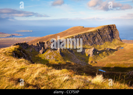 Trotterish Ridge am Fir Bhreugach, Bestandteil der beliebten kreisförmige Quiraing Fuß auf der Isle Of Skye Stockfoto