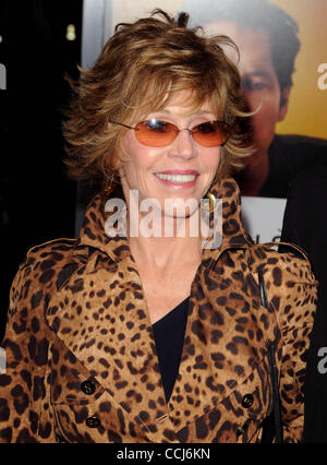 13. Dezember 2010 - Los Angeles, Kalifornien, USA - Jane Fonda, Teilnahme an der Los Angeles Premiere der '' woher weißt du '' Held im Regency Village Theater in Westwood, Kalifornien am 13. Dezember 2010. 2010.k66414long (Kredit-Bild: © D. Long/Globe Photos/ZUMAPRESS.com) Stockfoto