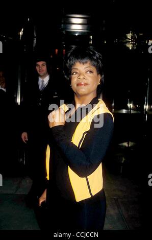 16. Dezember 2010 - Hollywood, Kalifornien, US - K1538EG SD0513. ERHALTEN MOVIN MIT OPRAH. OPRAH WINFREY.  / 1995 (Kredit-Bild: © Ed Geller/Globe Photos/ZUMAPRESS.com) Stockfoto