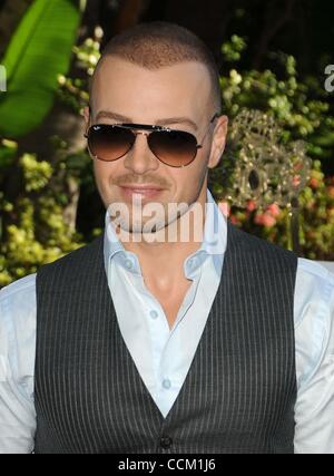 13. November 2010 - Los Angeles, Kalifornien, USA - Joey Lawrence, Tochter besucht die 5. Jahresfeier des Babys Mittagessen statt, bei der das Four Seasons Hotel In Los Angeles, Kalifornien am 13. November 2010. 2010.K66793LONG (Kredit-Bild: © D. Long/Globe Photos/ZUMApress.com) Stockfoto