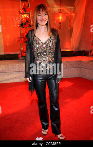 9. November 2010 - Nashville, Tennessee; USA - kommt Musiker LARI WHITE auf dem roten Teppich bei den 58. Annual BMI Land Awards, die am BMI Gebäude stattfand.  Copyright 2010 Jason Moore. (Kredit-Bild: © Jason Moore/ZUMApress.com) Stockfoto