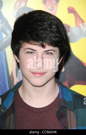 30. Oktober 2010 abgehaltenen Manns Chinese Theater, Hollywood - Los Angeles, Kalifornien, USA - Schauspieler DYLAN MINNETTE am "Megamind" Los Angeles Premiere. (Kredit-Bild: © Jeff Frank/ZUMApress.com) Stockfoto