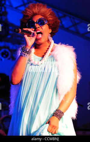 31. Oktober 2010 - New Orleans, Louisiana, Vereinigte Staaten von Amerika - Recording Artist / Schauspielerin Macy Gray führt auf die 2010 Voodoo Experience am Stadtpark am 31. Oktober 2010 in New Orleans, Louisiana. (Kredit-Bild: © Stacy Revere/Southcreek Global/ZUMApress.com) Stockfoto