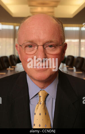 Sep 23, 2004 - San Ramon, Kalifornien, USA - ChevronTexaco Corporation Chairman und CEO DAVID J. O'REILLY fotografiert am Firmensitz in San Ramon. (Kredit-Bild: © Martin Klimek/ZUMA Press) Stockfoto