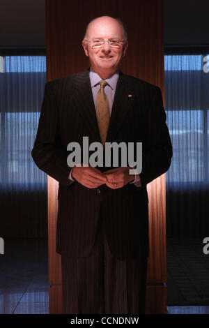 Sep 23, 2004 - San Ramon, Kalifornien, USA - ChevronTexaco Corporation Chairman und CEO DAVID J. O'REILLY fotografiert am Firmensitz in San Ramon. (Kredit-Bild: © Martin Klimek/ZUMA Press) Stockfoto