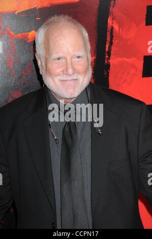 11. Oktober 2010 abgehaltenen Graumans Chinese Theater, Hollywood - Los Angeles, Kalifornien, USA - 11. Oktober 2010 - Los Angeles, Kalifornien, USA - Schauspieler RICHARD DREYFUSS auf der "Roten" Los Angeles Premiere. (Kredit-Bild: © Paul Fenton/ZUMApress.com) Stockfoto