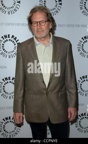 12. Oktober 2010 - Hollywood, Kalifornien, USA - Paley Center für die Medien '' Falcon Crest: A Look Back'' am Paley Center for die Medien in Beverly Hills, CA 12.10.10 2010..ROBERT FOXWORTH präsentiert. K66548SK. (Kredit-Bild: © Scott Kirkland/Globe Photos/ZUMApress.com) Stockfoto