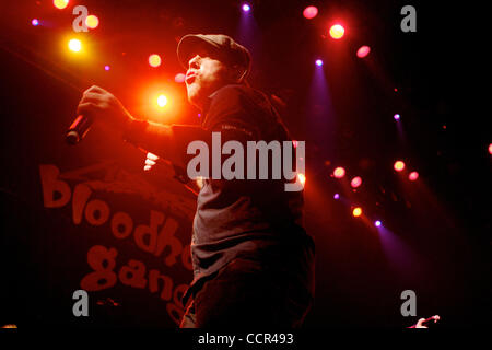 Amerikanische Alternative/Punk-Rock Band The Bloodhound Gang die live in Moskau. Im Bild: Mitglied der band Stockfoto