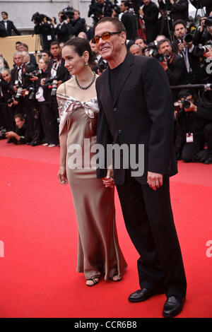 Die feierliche Eröffnung des Cannes Film Festival, Mai 12, 2010.Pictured: Schauspieler Jean Claude Van Damme und und Gladys Portugues Stockfoto