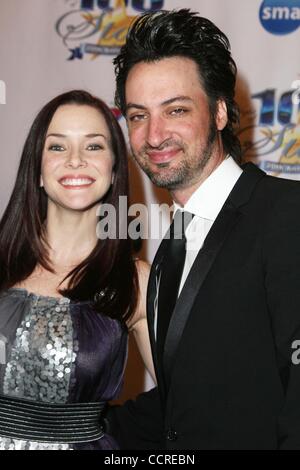 7. März 2010 - Beverly Hills, Kalifornien, USA - ANNIE WERSCHING bei der "Night of 100 Stars" 2010 Oscars party im Beverly Hills Hotel statt. (Kredit-Bild: © Scott Weiner/ZUMA Press) Stockfoto