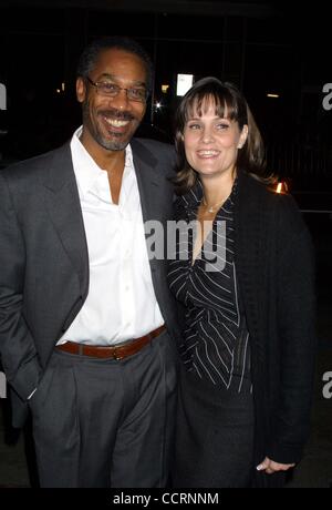 18. Dezember 2003 - Hollywood, Kalifornien, US - I8249CHW.'' GEHALTSSCHECK '' WELTPREMIERE. GRAUMANN DES CHINESE THEATRE. HOLLYWOOD, CA.12/18/03.Ã'Â© / / 2003.JOE MORTON. (Bild Kredit: Â © Clinton Wallace/Globe Photos/ZUMAPRESS.com) Stockfoto