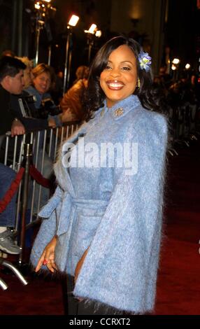 18. Dezember 2003 - Hollywood, Kalifornien, US - I8249CHW.'' GEHALTSSCHECK '' WELTPREMIERE. GRAUMANN DES CHINESE THEATRE. HOLLYWOOD, CA.12/18/03.Ã'Â© / / 2003.NIECY NASH. (Bild Kredit: Â © Clinton Wallace/Globe Photos/ZUMAPRESS.com) Stockfoto