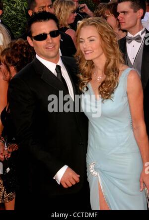 19. September 2004 - Hollywood, Kalifornien, USA - K39422EG.56TH ANNUAL PRIMETIME EMMY AWARDS Ankünfte im SHRINE AUDITORIUM IN LOS ANGELES, CALIFORNIA.09/19/2004.  /E.G.I./ 2004.MATT LEBLANC und seine Frau MELISSA MCKNIGHT(Credit Image: © Ed Geller/Globe Photos/ZUMAPRESS.com) Stockfoto