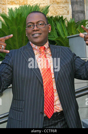 26. Mai 2004 - Hollywood, Kalifornien, US - K37537EG. DSDS FINALE-ANKÜNFTE AM KODAK THEATRE HOLLYWOOD UND HIGHLAND, HOLLYWOOD, CALIFORNIA.05/26/2004.  / 2004.RANDY JACKSON (Kredit-Bild: © Ed Geller/Globe Photos/ZUMAPRESS.com) Stockfoto