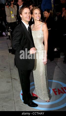 29. Februar 2004 - Hollywood, Kalifornien, US - K35863EG. VANITY FAIR OSCAR PARTY 2004 IN MORTONS RESTAURANT, WEST HOLLYWOOD, KALIFORNIEN 29.02.2004.  / 2004 (Kredit-Bild: © Ed Geller/Globe Photos/ZUMAPRESS.com) Stockfoto