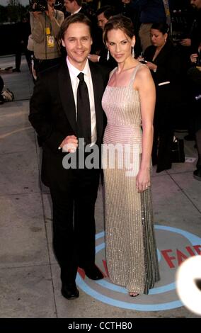 29. Februar 2004 - Hollywood, Kalifornien, US - K35863EG. VANITY FAIR OSCAR PARTY 2004 IN MORTONS RESTAURANT, WEST HOLLYWOOD, KALIFORNIEN 29.02.2004.  / 2004 (Kredit-Bild: © Ed Geller/Globe Photos/ZUMAPRESS.com) Stockfoto