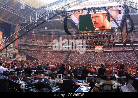 28. März 2010 - Phoenix, Arizona, USA - die Szene im Phoenix Stadium bei WWE Wrestlemania 26. (Kredit-Bild: © Matt Roberts/ZUMA Press) Stockfoto