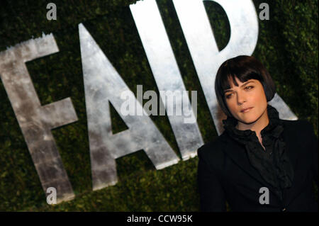 Selma Blair kommt bei der Vanity Fair und nach Abendessen Feiern der 82. Academy Awards, Sonntag, 7. März 2010, im Sunset Tower Hotel in West Hollywood, Kalifornien. RICH SCHMITT/ZUMA PRESS Stockfoto