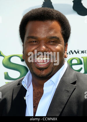 16. Mai 2010 statt - Universal City, Kalifornien, USA - Schauspieler CRAIG ROBINSON Ankunft in der "Shrek Forever After"-Los Angeles-Premiere im Gibson Amphitheatre. (Kredit-Bild: © Lisa O'Connor/ZUMA Press) Stockfoto