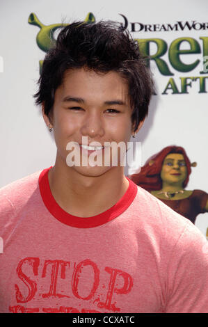 16. Mai 2010 - Los Angeles, Kalifornien, USA - BOOBOO STEWART, Teilnahme an der Los-Angeles-Premiere von "Für immer Shrek" Held in den Universal Studios In Universal City, CA. 16.05.10. 2010.K64840LONG (Kredit-Bild: © D. Long/Globe Photos/ZUMApress.com) Stockfoto