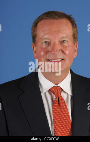 22. April 2010 - Orlando, Florida, USA - Coach JIM FASSEL während der United Football League 2010 League-Meetings im Rosen Shingle Creek. (Kredit-Bild: © Scott A. Miller/ZUMApress.com) Stockfoto