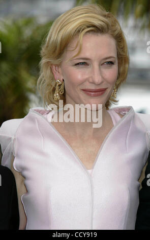 12. Mai 2010 - Hollywood, Kalifornien, US - CATE BLANCHETT.'' Robin Hood'' Photocall 63rd Annual Cannes Filmfestival in Cannes, Frankreich 12.05.2010. K64992RHARV. (Kredit-Bild: © Roger Harvey/Globe Photos/ZUMApress.com) Stockfoto