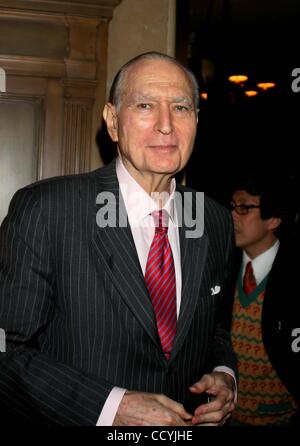 26. April 2010 - New York, New York, USA - 2. jährlichen nationalen Meningitis '' Give Kids A Shot'' Gala. New York Athletic Club 04-26-2010.JOHN LOEB. 2010.K64672JBU (Kredit-Bild: © Judie Burstein/Globe Photos/ZUMApress.com) Stockfoto