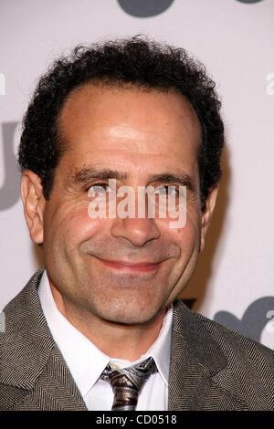 3. April 2008 - Hollywood, Kalifornien, US - I13155CHW.'' ZEICHEN WILLKOMMEN '' USA NETWORKS FEIERT DAS LINEUP VON STERNEN. Handwerk, Jahrhundert Hollywood, CA.04/03/08.TONY SHALHOUB (Kredit-Bild: © Clinton Wallace/Globe Photos/ZUMAPRESS.com) Stockfoto