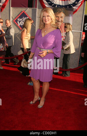 24. Juli 2008 - Hollywood, Kalifornien, US - I13416CHW.'' SWING VOTE'' WORLD PREMIERE .EL CAPITAN THEATRE, HOLLYWOOD, CA.07/24/08.MARY HART (Kredit-Bild: © Clinton Wallace/Globe Photos/ZUMAPRESS.com) Stockfoto