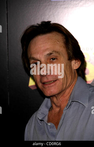 3. August 2008 - Hollywood, Kalifornien, US - I13570CHW.'' FLY ME TO THE MOON'' LOS ANGELES PREMIERE. DIRECTORS GUILD OF AMERICA, HOLLYWOOD, CA.08/03/08.STEVE RAILSBACK (Kredit-Bild: © Clinton Wallace/Globe Photos/ZUMAPRESS.com) Stockfoto