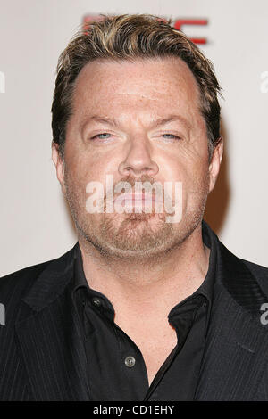 © 2008 Jerome Ware/Zuma Press Schauspieler EDDIE IZZARD an der Saison, die zwei Premiere Screening der Reichtum an der Pacific Design Center in West Hollywood, Ca statt.  Sonntag, 16. März 2008 der Pacific Design Center West Hollywood, CA Stockfoto