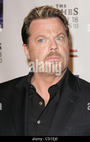 © 2008 Jerome Ware/Zuma Press Schauspieler EDDIE IZZARD an der Saison, die zwei Premiere Screening der Reichtum an der Pacific Design Center in West Hollywood, Ca statt.  Sonntag, 16. März 2008 der Pacific Design Center West Hollywood, CA Stockfoto