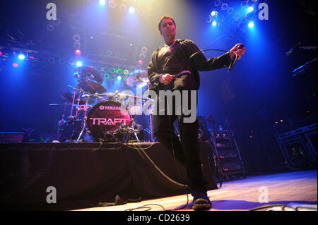 22. November 2008 - Myrtle Beach, South Carolina; USA - Sänger CHRIS BROWN der Band Trapt führt live als ihre aktuelle Tournee 2008 macht, die ein Stopp im House of Blues in Myrtle Beach gelegen. Copyright 2008 Jason Moore. Obligatorische Credit: Jason Moore Stockfoto