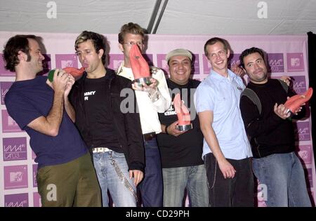 23. Oktober 2003 vergibt - New York, New York, USA - Miami Beach, FL 10-23-03.Molotov.at die 2003 MTV Latin Video Musik.  / K33670JKRON(Credit Image: © John Krondes/Globe Photos/ZUMAPRESS.com) Stockfoto