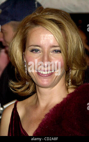 6. November 2003 - New York, New York, US - K33996JKRON. DIE Weltpremiere von "LOVE ACTUALLY" an der ZIEGFELD THEATRE, NEW YORK New York 06.11.2003.   / EMMA THOMPSON(Credit Image: © John Krondes/Globe Photos/ZUMAPRESS.com) Stockfoto