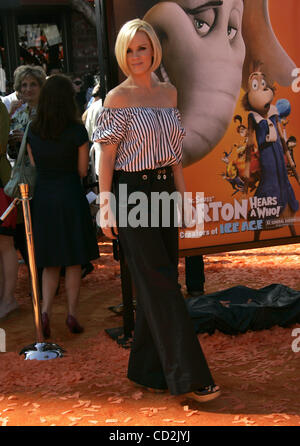 8. März 2008 - Westwood, Kalifornien, USA - Schauspielerin JENNY McCARTHY in der "Dr. Seuss' Horton Hears A Who" Welt-Premiere am Theater in Westwood Village statt. (Kredit-Bild: © Lisa O'Connor/ZUMA Press) Stockfoto