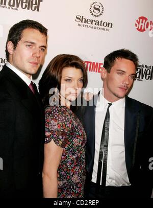 19. März 2008 - New York, New York, USA - Weltpremiere der Staffel der SHOWTIME '' TUDORS''. SHERATON NEW YORK HOTEL 19.03.2008.       2008.HENRY CAVILL, NATALIE DORMER UND JONATHAN RHYS MEYERS. K56988RM (Kredit-Bild: © Rick Mackler/Globe Photos/ZUMAPRESS.com) Stockfoto