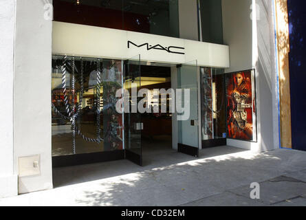 Los Angeles, 2008-4-2 / Promi Hotspots in Los Angeles: MAC Cosmetics Stockfoto