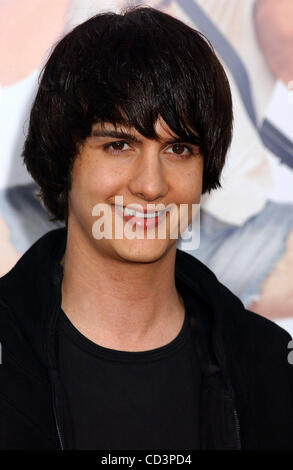 28. Mai 2008 - Hollywood, Kalifornien, US - I13782PR. DIE PREMIERE VON "DON'T SIE MIT ZOHAN AN IN GRAUMAN CHINESE THEATRE, HOLLYWOOD, CA 28.05.2008 MESS''.  --ROGERS Tschad (Kredit-Bild: © Phil Roach/Globe Photos/ZUMAPRESS.com) Stockfoto